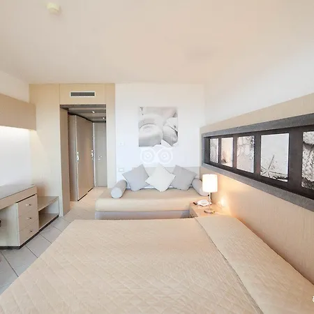 Mclub Cala Regina Hotel