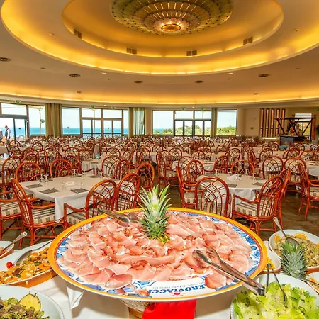 Mclub Cala Regina Hotel 4*