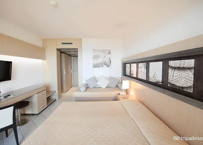 Mclub Cala Regina Hotel